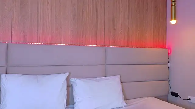 ValeSwift online show from November 2025 11:53:02 AM