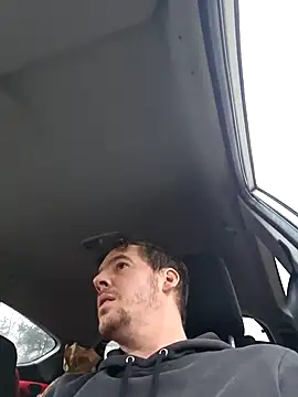 Snapshot of Titanhoott chatting on December 2024 08:37:02 AM Titanhoott online show from December 2024 08:37:02 AM