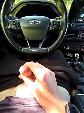 Snapshot of Titanhoott chatting on September 2025 11:23:02 AM Titanhoott online show from September 2025 11:23:02 AM