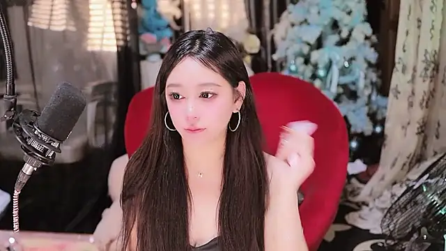 Snapshot of Missy_Nana21 chatting on November 2025 03:55:01 PM Missy Nana21 online show from November 2025 03:55:01 PM