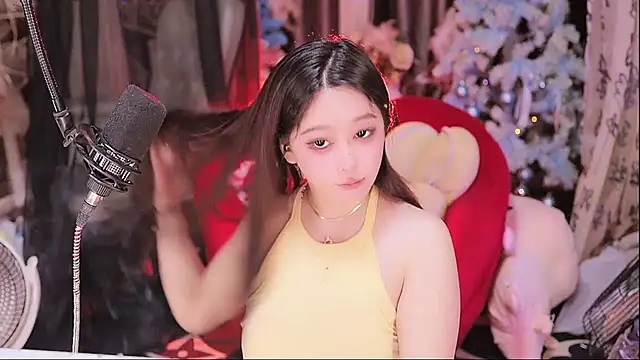 Missy Nana21 online show from December 2025 04:25:02 PM