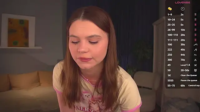 its me lissa  online show from November 2025 01:44:02 PM