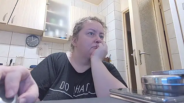 Snapshot of melissaBlessing chatting on February 2025 10:00:02 AM melissaBlessing online show from February 2025 10:00:02 AM