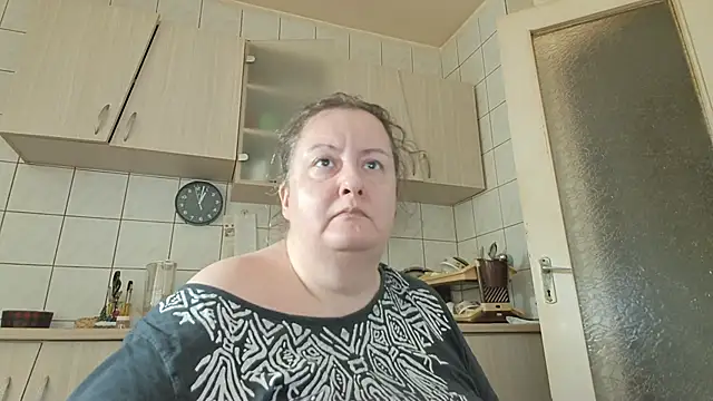 Snapshot of melissaBlessing chatting on February 2025 09:03:01 AM melissaBlessing online show from February 2025 09:03:01 AM