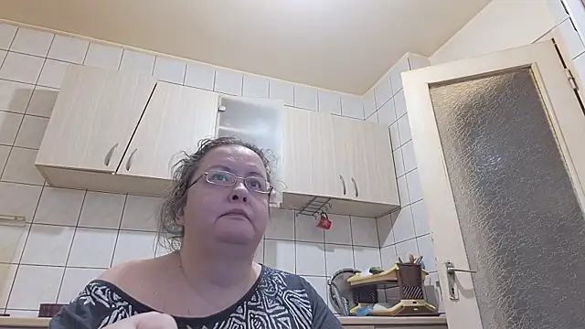 Snapshot of melissaBlessing chatting on February 2025 03:53:01 AM melissaBlessing online show from February 2025 03:53:01 AM