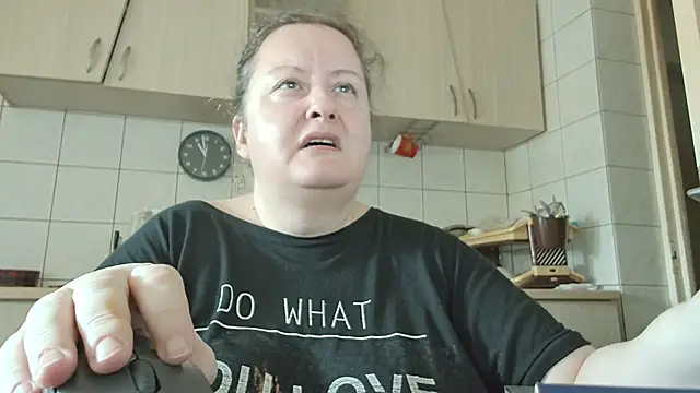 Snapshot of melissaBlessing chatting on March 2025 06:58:02 AM melissaBlessing online show from March 2025 06:58:02 AM