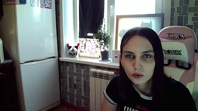 Snapshot of BlackHe4rts_ chatting on January 2025 06:16:02 AM BlackHe4rts  online show from January 2025 06:16:02 AM