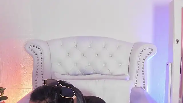 GabyPetit online show from April 2026 07:47:02 PM