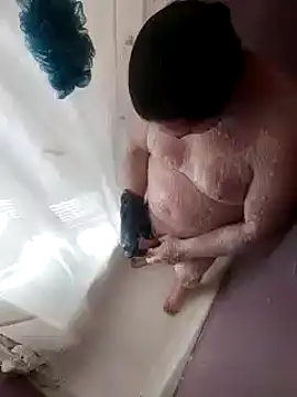 Snapshot of Boo-boo_kittyfux chatting on February 2025 07:47:01 PM Boo-boo kittyfux online show from February 2025 07:47:01 PM