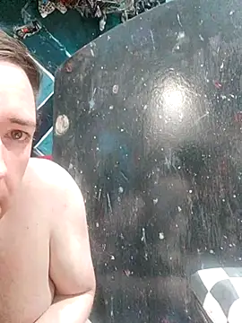 Snapshot of Boo-boo_kittyfux chatting on November 2025 10:43:02 PM Boo-boo kittyfux online show from November 2025 10:43:02 PM