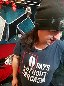 Snapshot of Boo-boo_kittyfux chatting on November 2025 10:20:02 PM Boo-boo kittyfux online show from November 2025 10:20:02 PM