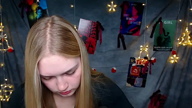 MademoiselleCl online show from December 2025 08:04:02 PM