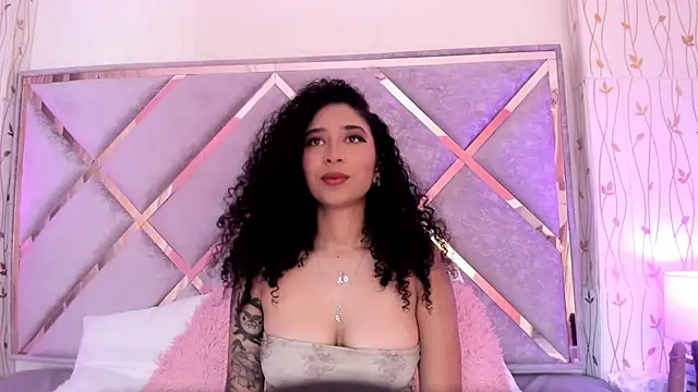Snapshot of _lanna_jhonson_ chatting on January 2025 11:37:01 AM lanna jhonson online show from January 2025 11:37:01 AM