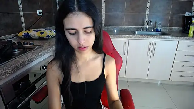 anna alvarez online show from February 2026 11:24:01 AM