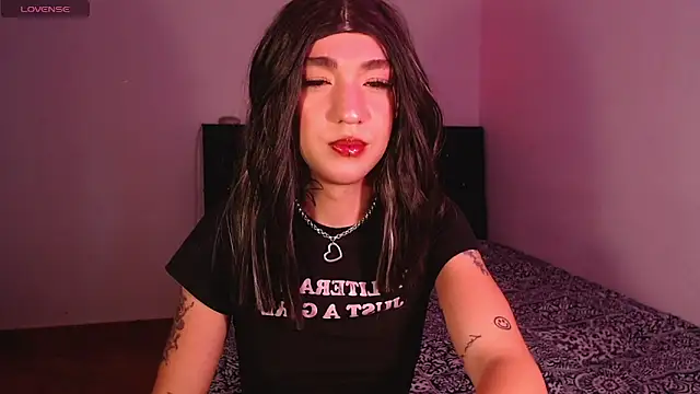 Snapshot of zarablare_ chatting on January 2025 10:24:01 PM zarablare online show from January 2025 10:24:01 PM