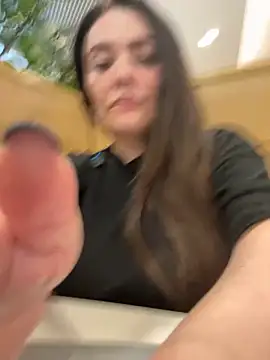 Sophie Eaton online show from November 2025 08:29:01 PM