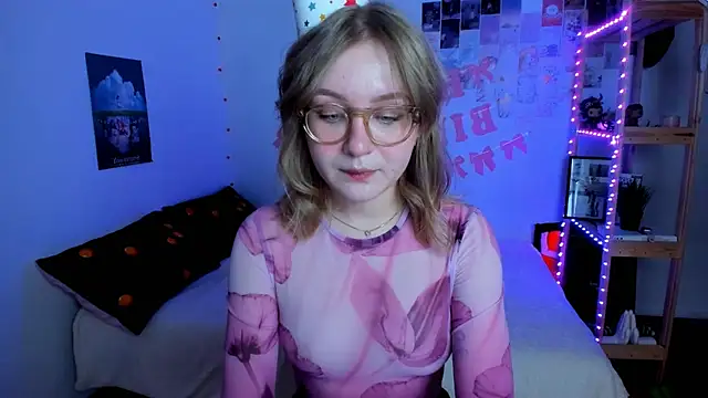 Snapshot of leazy_peazy chatting on December 2025 10:49:02 PM leazy peazy online show from December 2025 10:49:02 PM