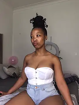 Snapshot of SZA_Doja chatting on January 2025 09:23:02 AM SZA Doja online show from January 2025 09:23:02 AM