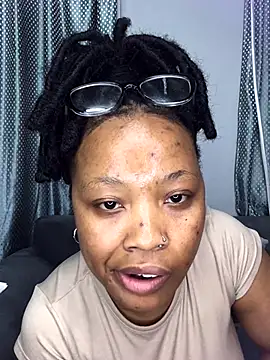 Snapshot of SZA_Doja chatting on September 2025 09:37:01 PM SZA Doja online show from September 2025 09:37:01 PM