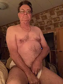 Snapshot of Tonybaloney1972 chatting on December 2024 12:56:02 PM Tonybaloney1972 online show from December 2024 12:56:02 PM