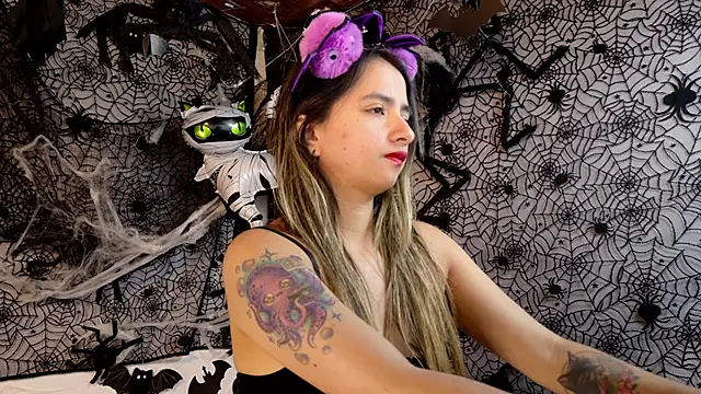 julietta   jackson online show from October 2025 07:15:02 PM