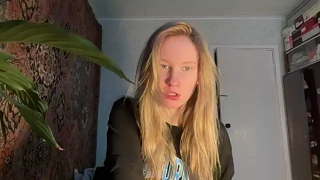 saint cat25 online show from December 2024 10:32:02 AM