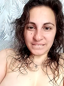 ShelaDiass online show from October 2025 06:01:02 AM