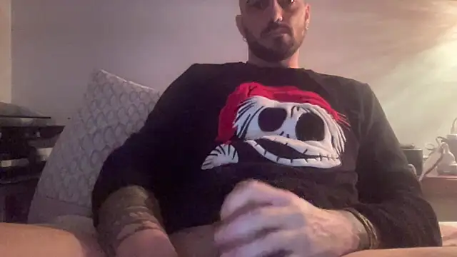 alessandromori91 online show from February 2026 09:00:02 PM