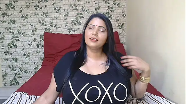 Snapshot of XIndianintimacy chatting on November 2025 05:35:02 PM XIndianintimacy online show from November 2025 05:35:02 PM