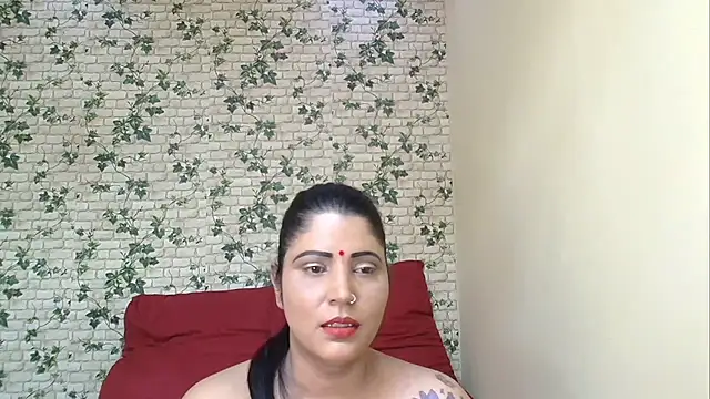 Snapshot of XIndianintimacy chatting on November 2025 07:13:01 PM XIndianintimacy online show from November 2025 07:13:01 PM