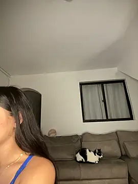 MollySanders    online show from January 2025 09:55:02 PM