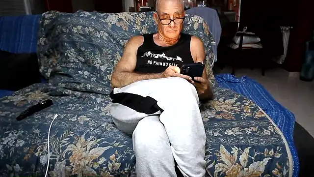 maduroguapo online show from April 2026 08:53:01 PM