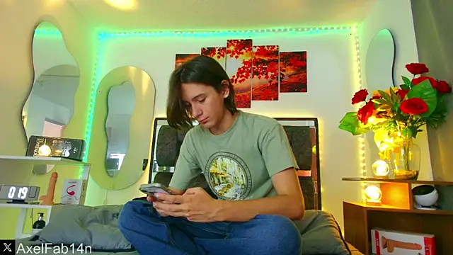 Alex and Fabian online show from February 2025 06:58:01 PM