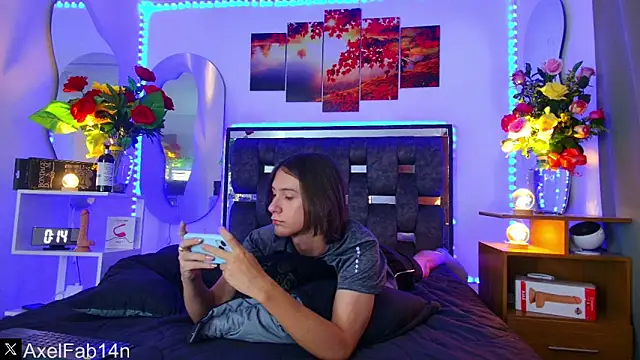 Alex and Fabian online show from February 2025 06:37:02 PM