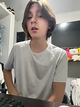 Snapshot of Alex_and_Fabian chatting on February 2026 01:34:02 AM Alex and Fabian online show from February 2026 01:34:02 AM