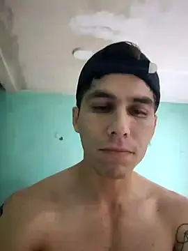 Snapshot of EddyMezo chatting on January 2025 04:31:02 AM EddyMezo online show from January 2025 04:31:02 AM
