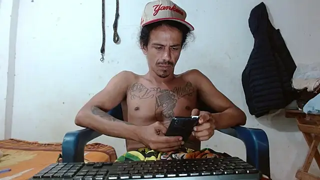 damian bottom bigcock online show from May 2026 03:40:01 PM