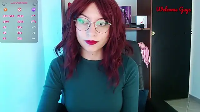 Snapshot of Celeste_Ford_18 chatting on November 2025 11:03:01 PM Celeste Ford 18 online show from November 2025 11:03:01 PM