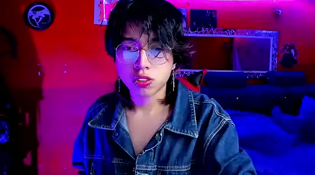 Snapshot of AnggelONfiree chatting on February 2025 02:59:02 AM AnggelONfiree online show from February 2025 02:59:02 AM