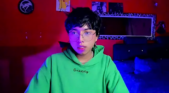 Snapshot of AnggelONfiree chatting on February 2025 09:49:01 AM AnggelONfiree online show from February 2025 09:49:01 AM