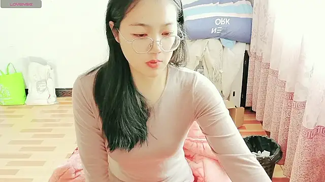 Snapshot of luoxuwen chatting on January 2025 05:26:02 AM luoxuwen online show from January 2025 05:26:02 AM