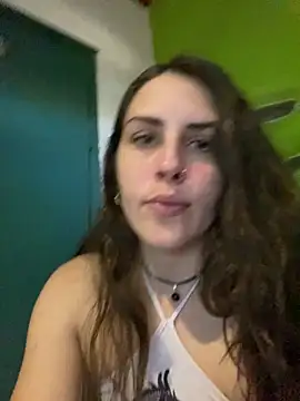 isadelasestrellas online show from May 2026 08:15:01 PM
