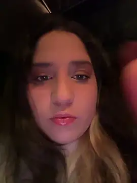 Snapshot of valentina_jonnes1 chatting on December 2024 03:40:01 AM valentina jonnes1 online show from December 2024 03:40:01 AM