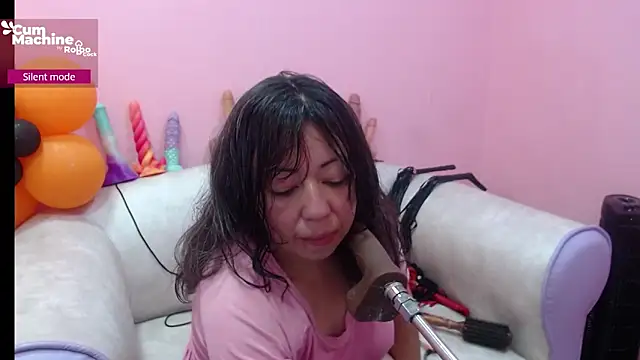 Drool Sucker online show from November 2025 12:22:01 PM