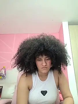 Snapshot of TwerkingAss chatting on December 2024 08:50:01 AM TwerkingAss online show from December 2024 08:50:01 AM