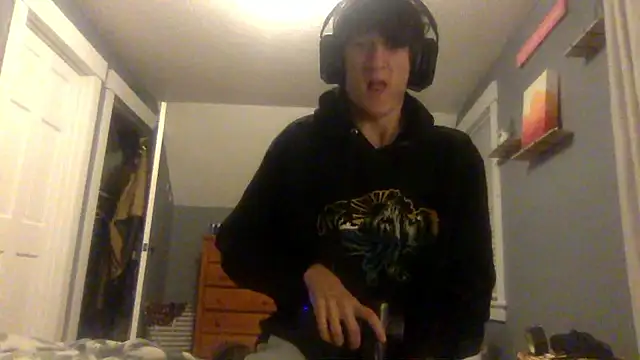 KittingGrappler online show from November 2025 11:17:01 PM