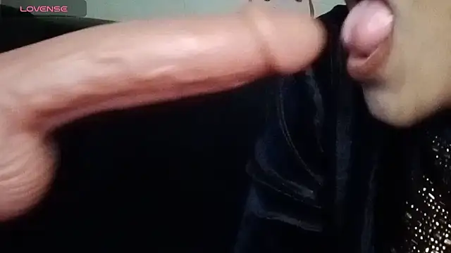 Snapshot of Sheela_oshovadi chatting on February 2025 02:15:02 PM Sheela oshovadi online show from February 2025 02:15:02 PM