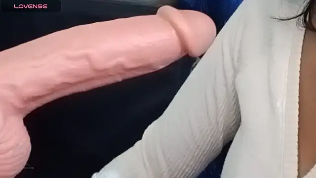 Snapshot of Sheela_oshovadi chatting on March 2025 01:37:01 PM Sheela oshovadi online show from March 2025 01:37:01 PM