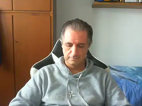 lliuk70mi online show from February 2025 02:54:02 PM
