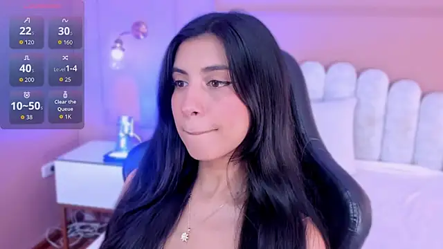 zia cooper online show from March 2026 06:55:01 PM